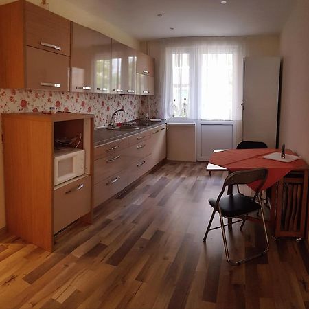 Orhidea Apartman Gheorgheni  Εξωτερικό φωτογραφία