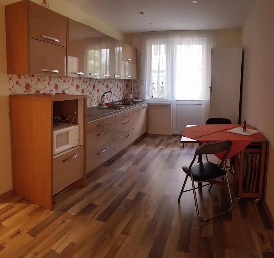 Orhidea Apartman Gheorgheni  Εξωτερικό φωτογραφία